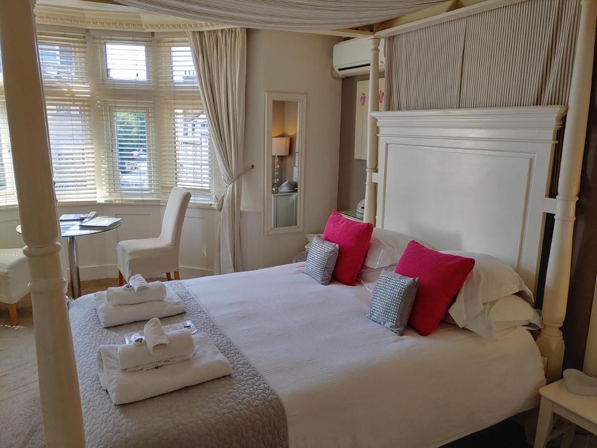 The Bath House Boutique B&B - In-Room Breakfast - Free Parking Zewnętrze zdjęcie