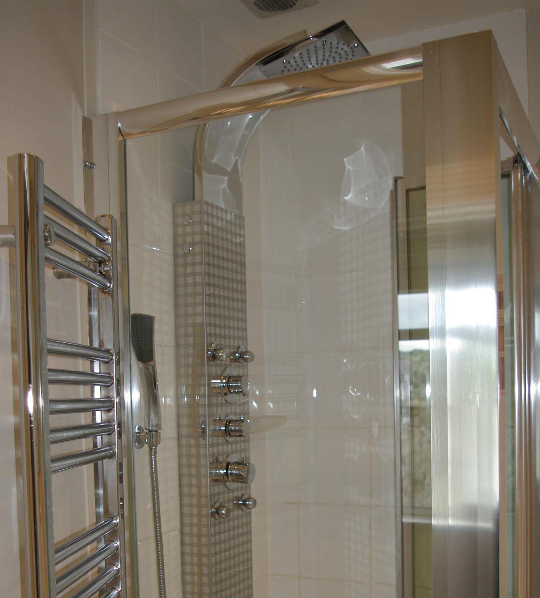 The Bath House Boutique B&B - In-Room Breakfast - Free Parking Zewnętrze zdjęcie